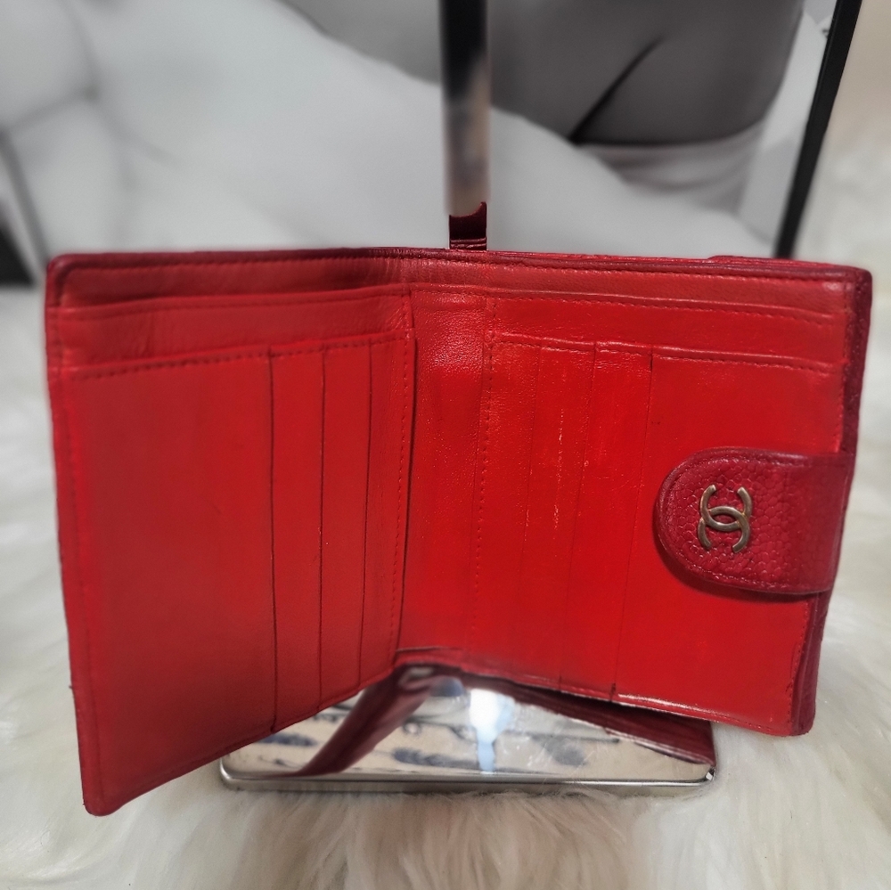 Chanel Red Caviar Wallet - Picture 5 of 8